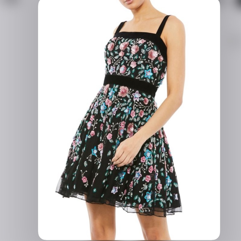 MAC DUGGAL Embellished Mini A Line Dress